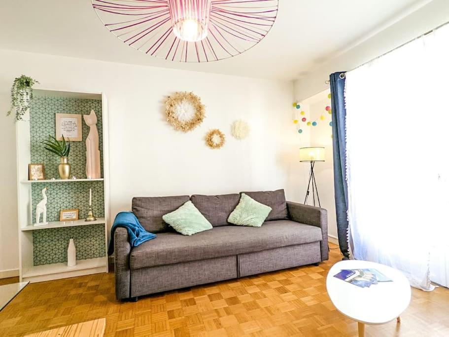 Cosy Spring 2Ch - Place Verdun - Stationnement Gratuit 波城 外观 照片