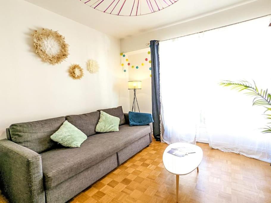Cosy Spring 2Ch - Place Verdun - Stationnement Gratuit 波城 外观 照片